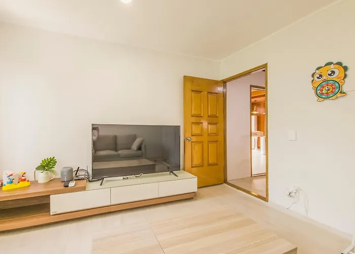 A Spacious And Pleasant For Up To 10 People, Haeundae Station Walking 6 Minutes And Walking 8 Minutes 3* 釜山広域市